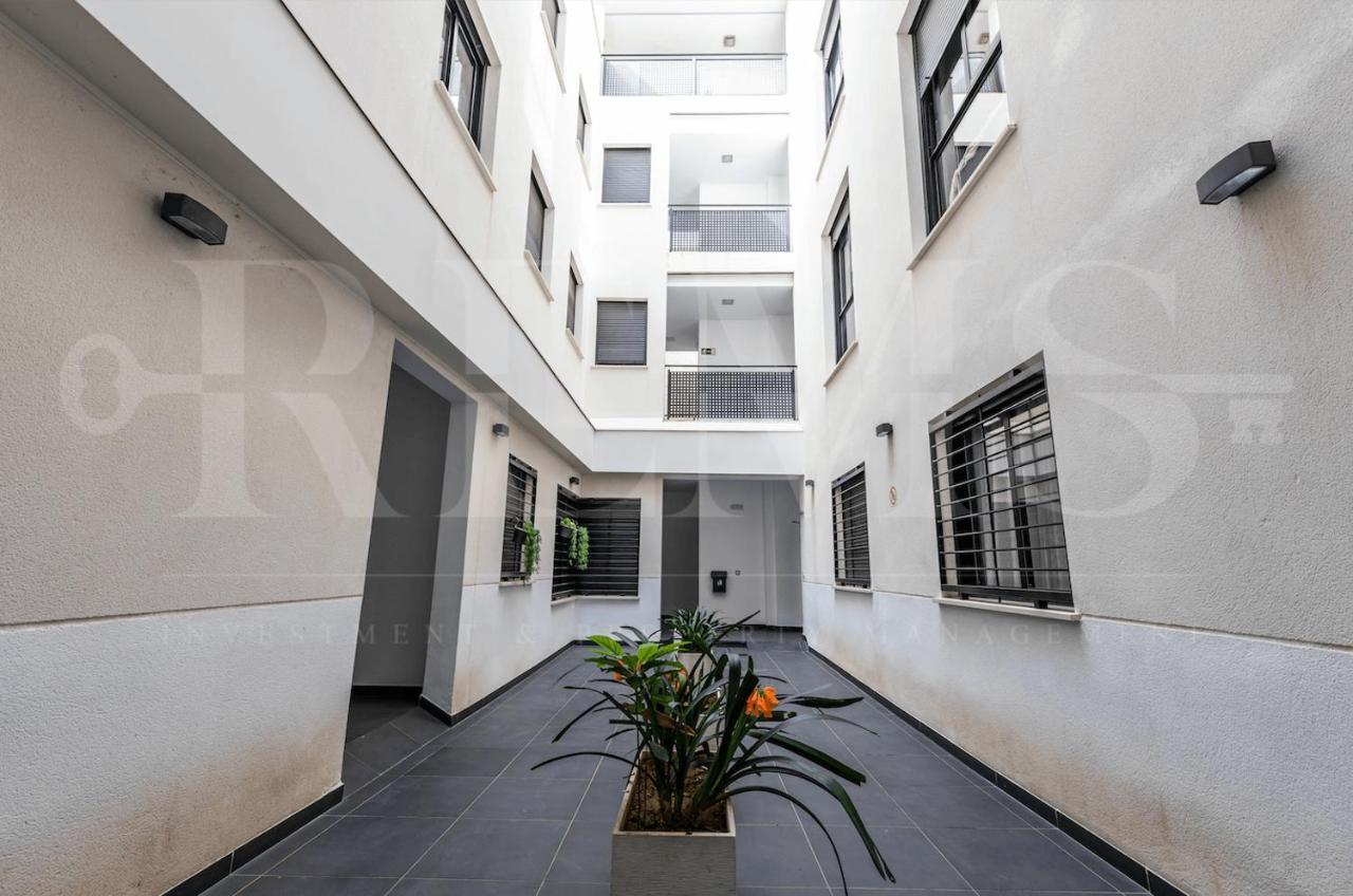 3Br Apartment With Parking And Patio In The Center By Rems Málaga Exterior foto
